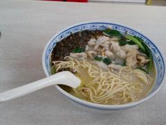 招牌黄鱼面-明呈黄鱼面馆(斜土路店)