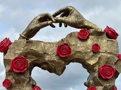 -亚龙湾国际玫瑰谷