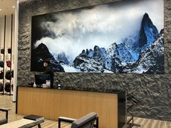 店内环境-ARC'TERYX始祖鸟(奕欧莱奥特莱斯店)