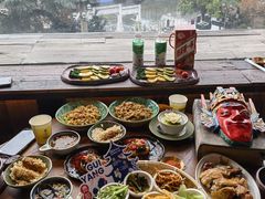 -包整·丝娃娃(一览甲秀楼风景店)