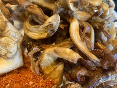 炸菌子-勺子米线·云南传统小吃市集(四方街店)