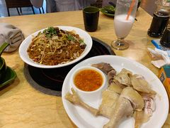 腌海南粉-龙泉人椰子鸡.糟粕醋.海南菜(三亚旗舰店)