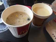 -麦当劳(百联西郊购物中心店)
