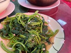 -雄仔农家菜馆·特色葱油鸡(六祖店)