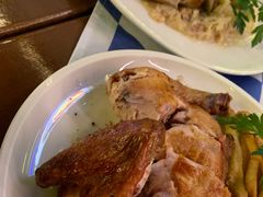 半只慕尼黑啤酒节烤鸡-Paulaner·德国帕拉娜自酿啤酒餐厅(海上世界店)