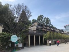 -小凉帽之家酒店(甘坑古镇店)