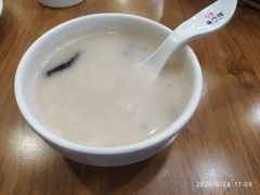 -粤仔湾砂锅粥(金太湖店)