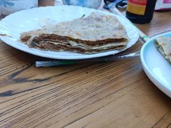 -溢心园香河肉饼总店