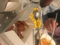 -必胜客(远大路店)