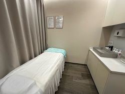 -医颜医疗美容门诊部