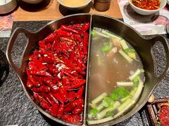 草本鸳鸯锅-盡膳口福跷脚牛肉火锅(晶耀前滩店)