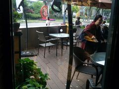 露天位-必胜客(上海新南方商城PH店)