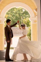 -雪中彩影婚纱摄影·微光艺术中心