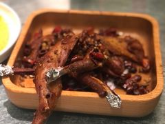 -雀蓝川菜(奥体广场店)