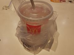 -麦当劳(世界城广场店)