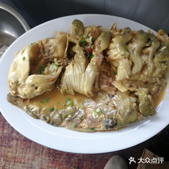 单兵渔船水上餐厅
