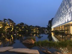 -罗红摄影艺术馆