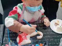 -上海星瀚奔驰4S店(红柳路店)