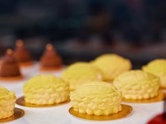 -大中华希尔顿酒店-念自助餐·嗨啤·小龙虾