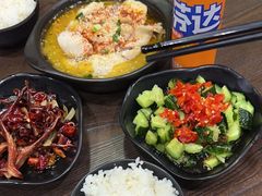 -陈老斯呼尔嗨吃烧烤(科巷店)