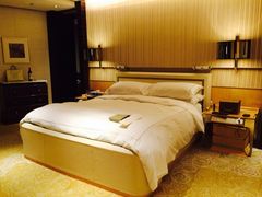 iphone_upload_pic-上海浦东丽思卡尔顿酒店