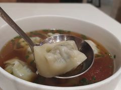 馄饨（荠菜肉）-老吉士酒家(天平路店)