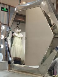 -十月日记高端孕妈妈摄影(黄金大厦店)