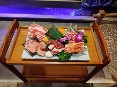 -明洞阿姨·韩式酱蟹烤肉·创意料理(三元桥店)