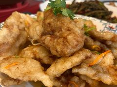 -老码头黑皮肘子锅包肉熏酱水饺(文政街店)