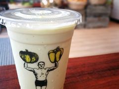 牛油果榴莲奶昔-卡朋厨房(289艺术园区店)