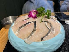 -鹿鸣山草本茶香火锅(园西路店)