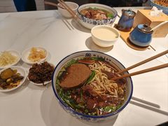 -镇南锅盖面馆(解放路店)