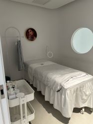 -韩静美科技护肤抗衰中心