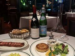 -Wolfgang’s Steakhouse 沃夫冈牛排馆(上海白玉兰广场店)