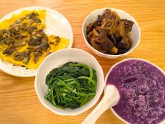 -臻爱住家月嫂育儿嫂(万达店)