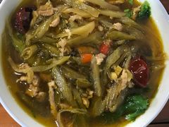 -越洋肖氏老米线(杨家坪店)