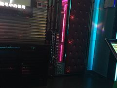 -蓝尊量贩(黄河路店)