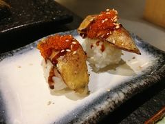 火炙鹅肝手握寿司-虎焱炭火烧肉