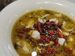 金汤酸菜鱼-苏湘小馆·不做预制菜(青年公社店)