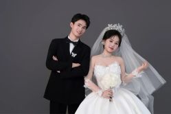 -雅云婚纱摄影工作室旗舰店