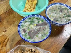 -铁谢李松祖传羊肉汤馆