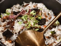黑松露炒饭-南里山房(虹桥新天地店)