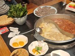 -辣莊重庆老火锅(威海高铁站韩乐坊店)