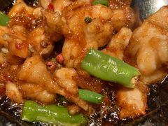 石锅杭椒牛蛙-桂满陇天书(南京德基旗舰店)