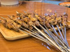 -乡村馕坑肉·烧烤·新疆菜·本地人更爱吃(阿勒泰首店)