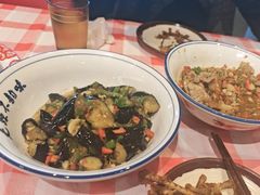 -笨豆腐居民楼菜馆•江西小炒(天津开发区店)