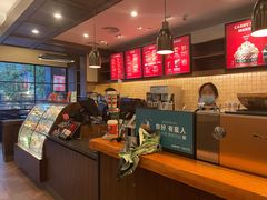 -星巴克(武汉欧利新天地店)