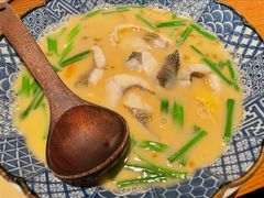 -荣家黄鱼面(前滩太古里店)
