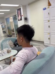 -米娜护肤造型