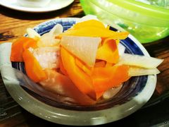 -蚝美人·生蚝海鲜烧烤(茶花园店)